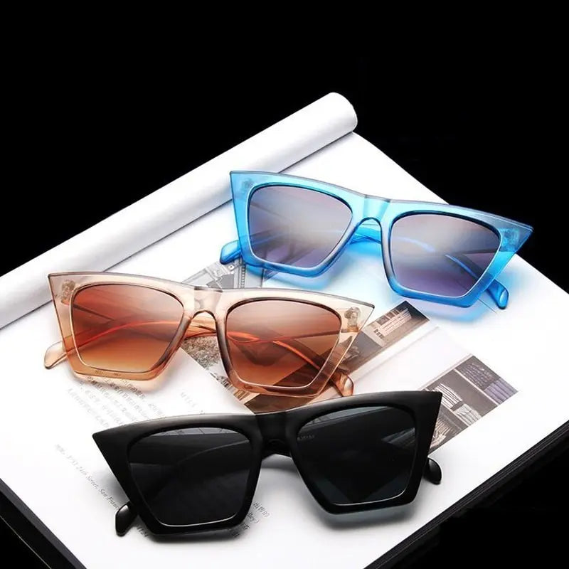 Vintage Square Sunglasses Women Designer Luxury Man Women Cat Eye Sun Glasses Classic UV400 Fashion Outdoor Oculos De Sol